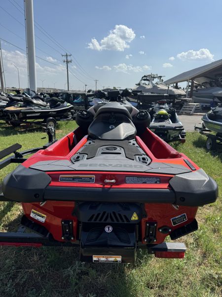 2024 SEADOO RXTX 325 WITH SOUND SYSTEM FIERY RED Image 4