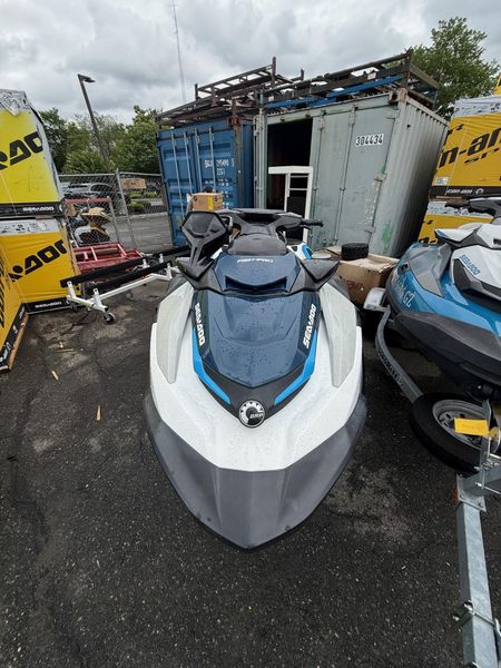 2021 SEADOO FishproImage 3