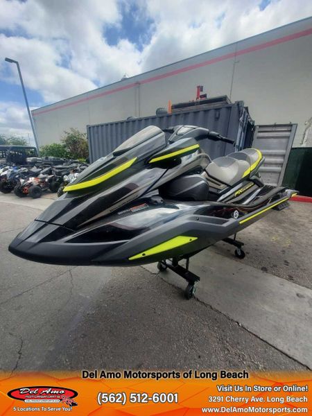 2023 Yamaha FX1800B-YB  in a BLACK/ TITAN GREY exterior color. Del Amo Motorsports delamomotorsports.com 