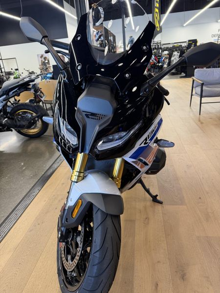 2026 BMW R 1300 RS