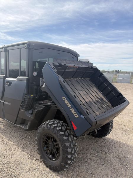 New 2026 Can-Am DEF MAX LTD HD11 