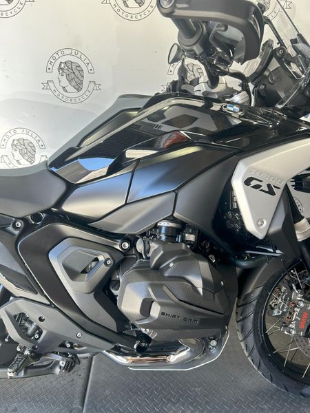 2025 BMW R130GS 