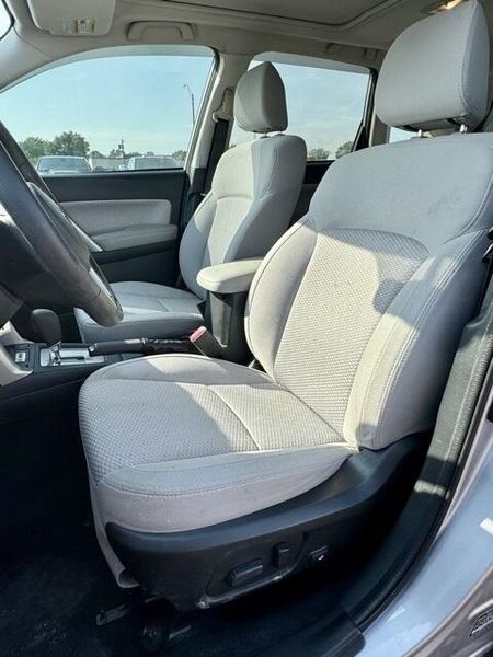 Used 2018 Subaru Forester 2.5i PremiumImage 12