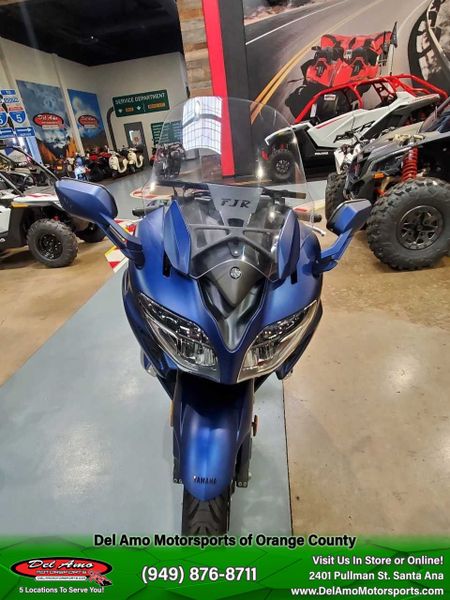 2019 Yamaha FJR13ESKL  in a BLUE exterior color. Del Amo Motorsports of Orange County (949) 416-2102 delamomotorsports.com 