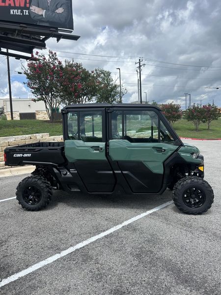 New 2026 Can-Am DEFENDER DPS MAX CAB HD10 Image 8