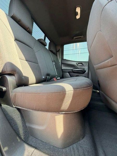 Used 2024 Chevrolet Colorado LTImage 15