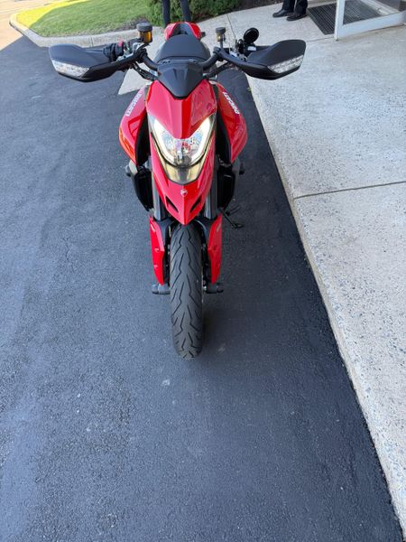 2019 Ducati Hypermotard Hypermotard 950 / Hypermotard 950 SPImage 3
