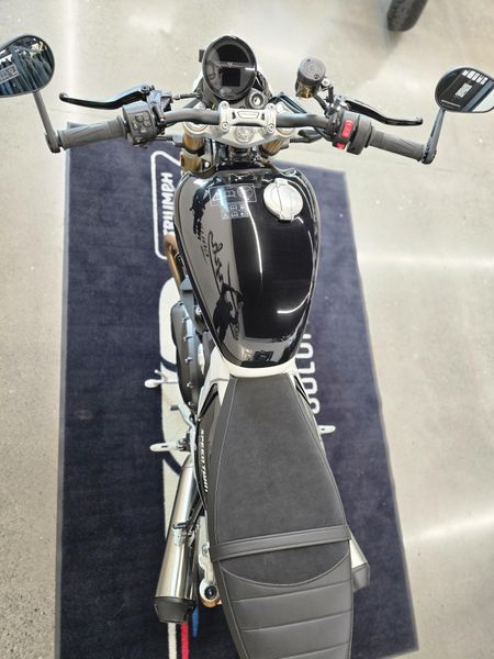 2025 Triumph SPEED TWIN 1200 RS 