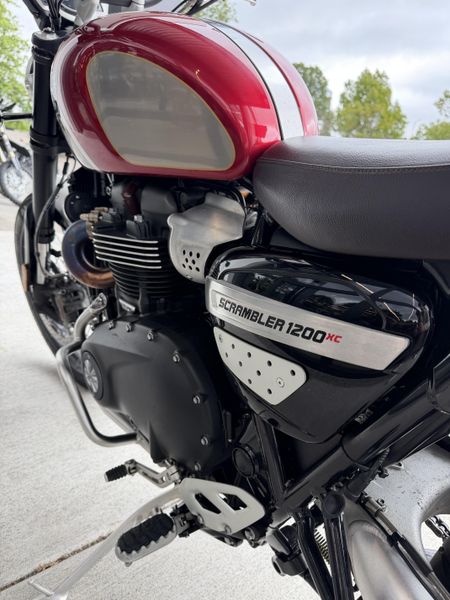 2022 Triumph Scrambler 1200 XC GOLD LINE EDITION