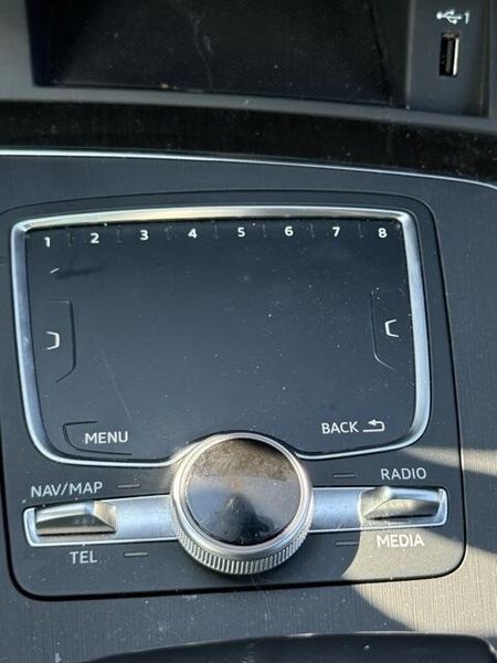 2018 Audi Q5 Premium Plus photo 8