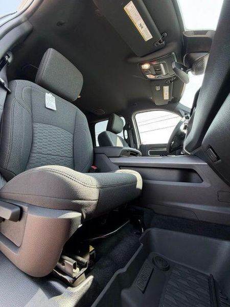 New 2027 RAM 3500 Big Horn Crew Cab 4x4 8