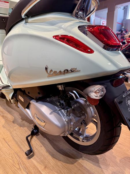 New 2026 Vespa PRIMAVERA 150 