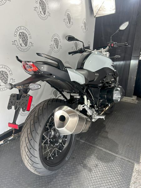 2024 BMW R 1250 R