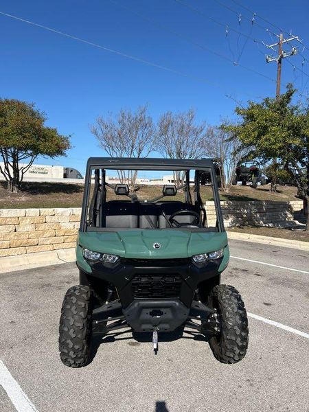 New 2025 Can-Am DEFENDER MAX HD7 Image 2