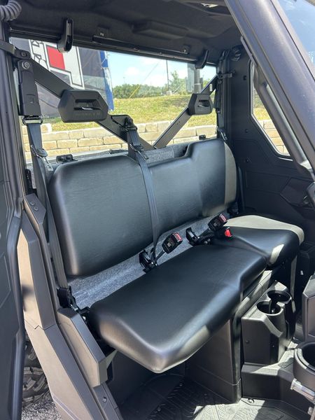 New 2027 Polaris RANGER XP 1000 CAB Image 9