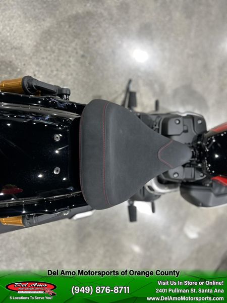 2025 Yamaha BOLT R-SPEC Image 3