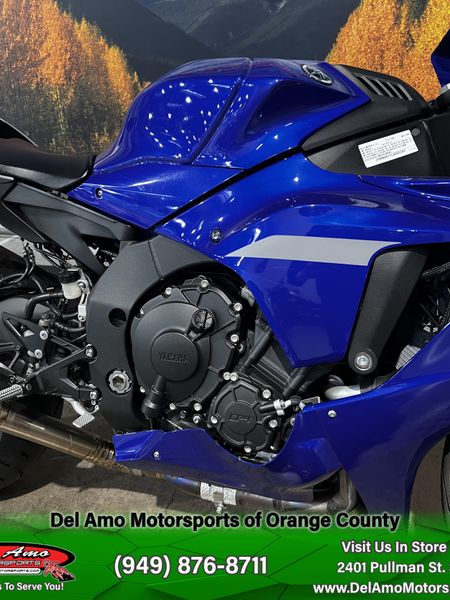 2020 Yamaha YZF-R1 CAImage 3