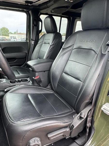 2023 Jeep Wrangler Sahara 4xe photo 11