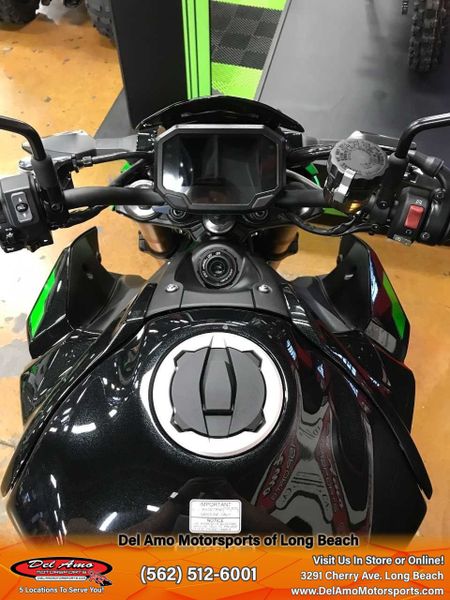 2024 Kawasaki ZR900MRFNL-BK2  in a METALLIC SPARK BLACK/METALLIC MATTE GRAPHENESTEEL GRAY/CANDY LIME GREEN exterior color. Del Amo Motorsports of Long Beach (562) 362-3160 delamomotorsports.com 