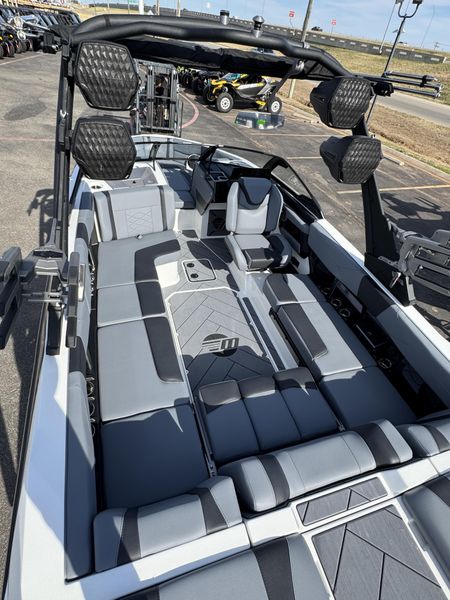 2025 MALIBU WAKESETTER 23 LSV Image 13