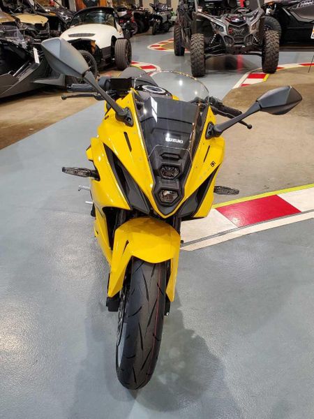 Used 2024 Suzuki GSX-8R Image 4
