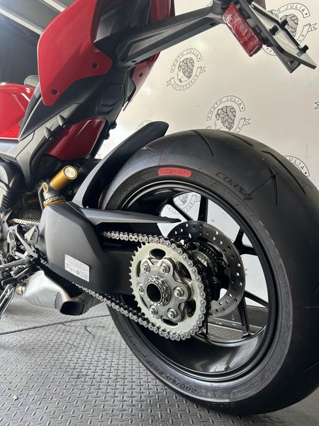 2024 Ducati STREETFIGHTER V4