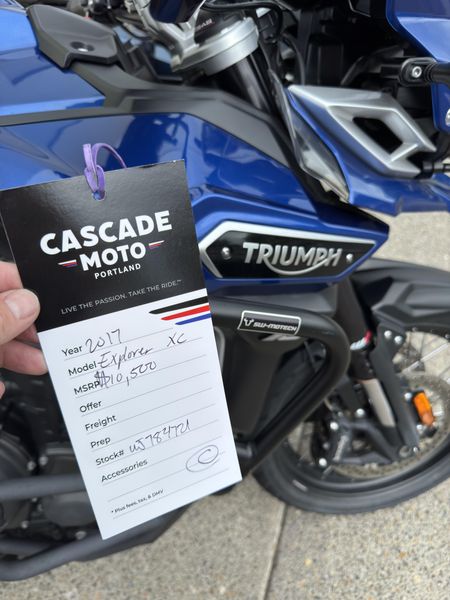 2017 Triumph Explorer XCx LRH 