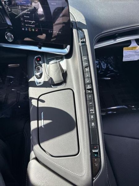 2021 Chevrolet Corvette Stingray 1LT photo 19
