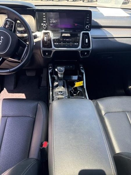 Used 2022 Kia Sorento SXImage 14