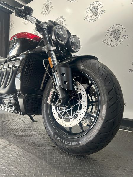 2025 Triumph ROCKET 3 STORM R