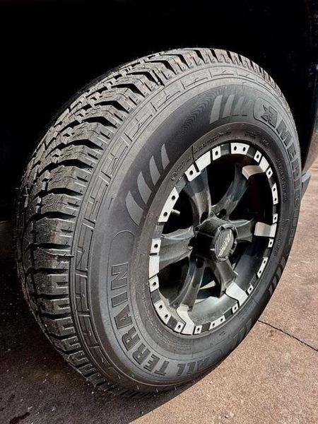 Used 2017 Chevrolet Silverado 1500 LTImage 30