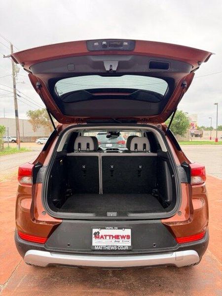 Used 2021 Chevrolet Trailblazer LTImage 17