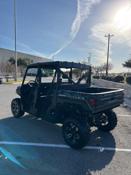 New 2026 Polaris RANGER CREW XP 1000 PREMIUM Image 5