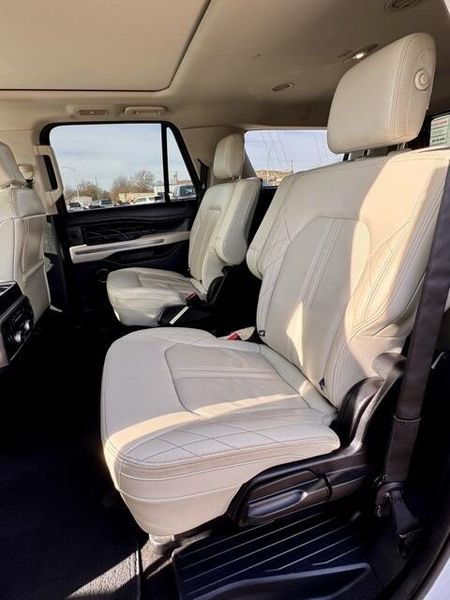 Used 2020 Ford Expedition PlatinumImage 12