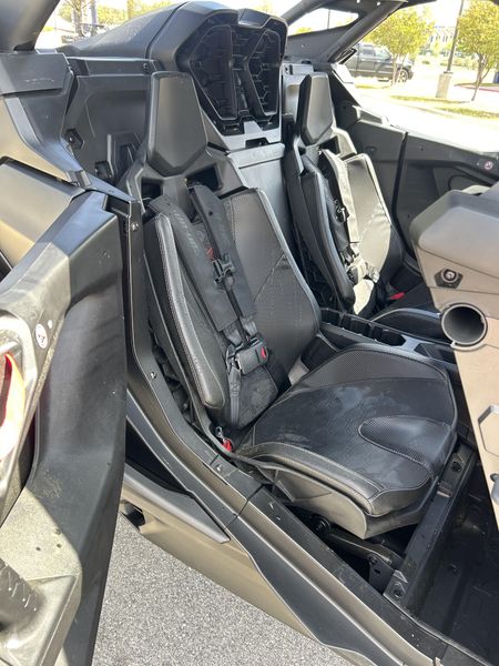 New 2026 Can-Am MAVERICK R X RS 999T DCT Image 10