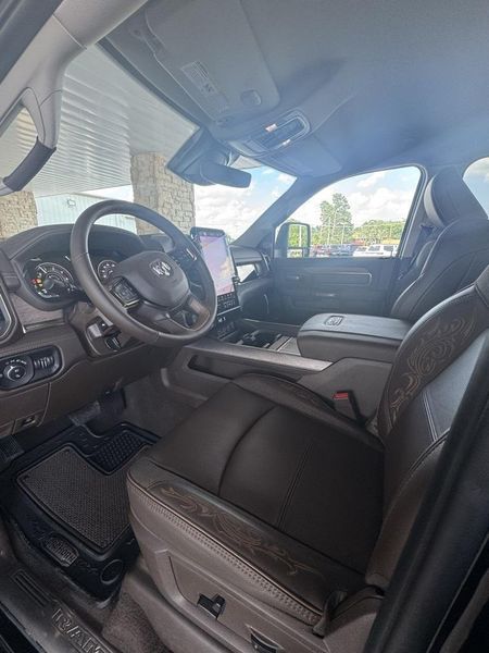 2025 RAM 3500 Limited Longhorn Crew Cab 4x4 8