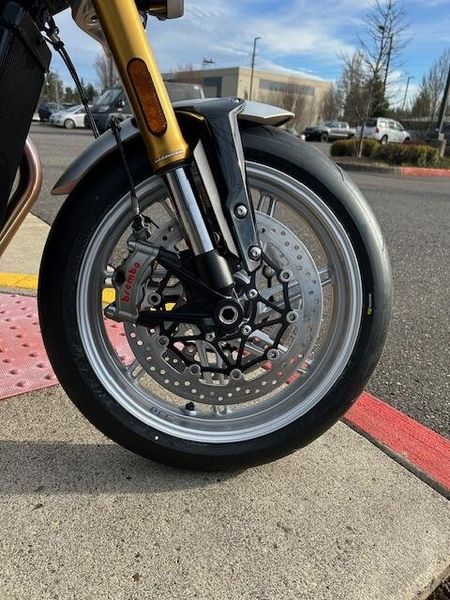 New 2027 Triumph SPEED TWIN 1200 CAFE RACER 