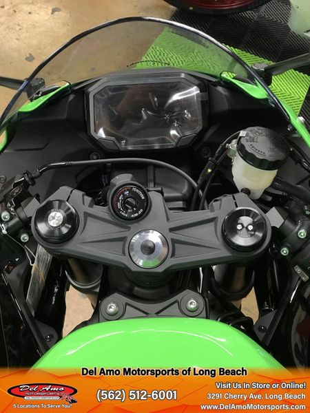 2025 Kawasaki NINJA ZX-6R KRT EDITION ABS Image 7