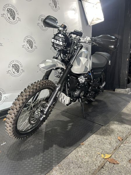 2021 Royal Enfield CUSTOM HIMALAYAN