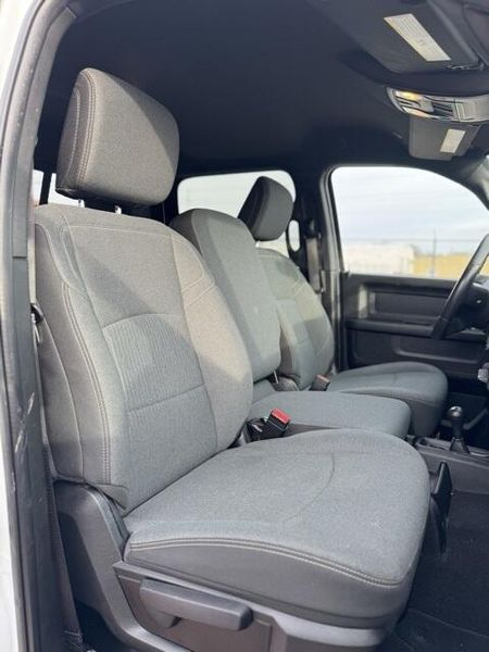 Used 2022 RAM 3500 TradesmanImage 15