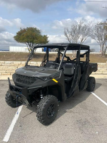 New 2026 Polaris RANGER CREW 1000 PREMIUM Image 3