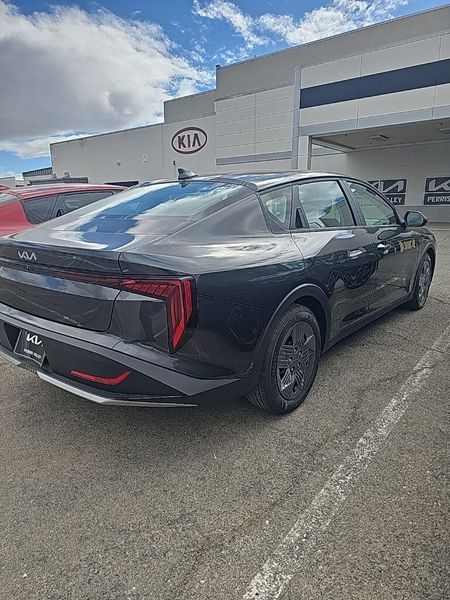 New 2026 Kia K4 LXImage 3
