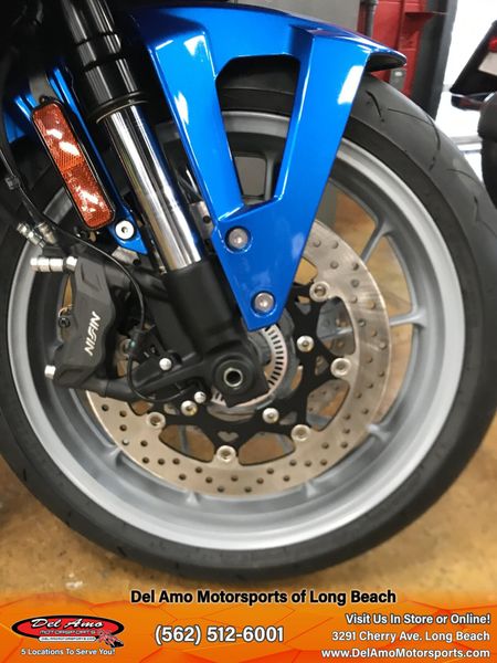 2025 Suzuki GSX-8R Image 12