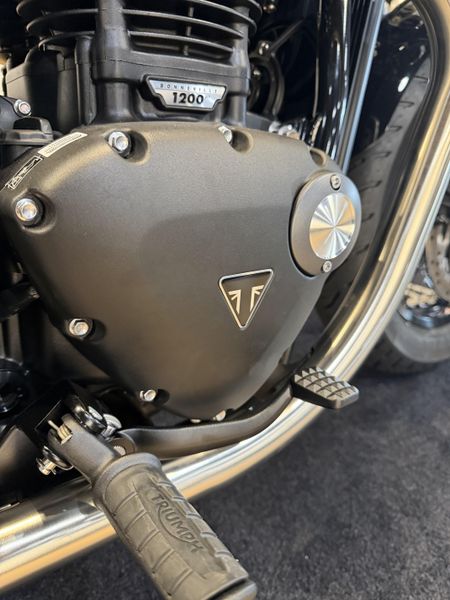 2026 Triumph Bonneville Bobber
