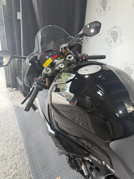 2025 BMW S 1000 RR 