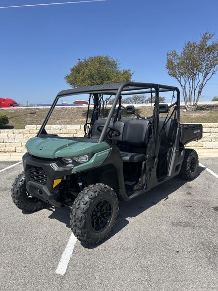 New 2026 Can-Am DEFENDER MAX DPS HD7 Image 3