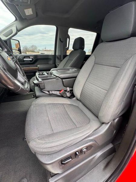 Used 2021 Chevrolet Silverado 2500HD LTImage 15