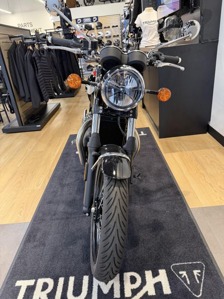 2026 Triumph Bonneville T100