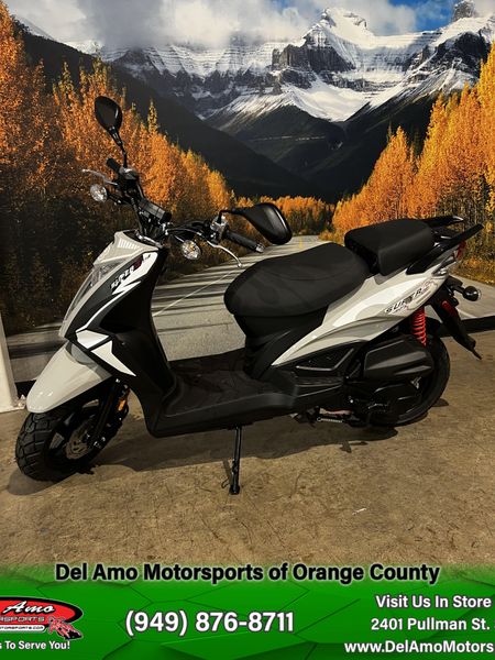 2023 KYMCO SUPER 8 150XImage 4