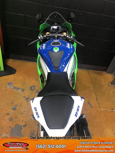 2024 Kawasaki ZX1002LRFBL-GN2  in a LIME GREEN/PEARL CRYSTAL WHITE/BLUE exterior color. Del Amo Motorsports of Long Beach (562) 362-3160 delamomotorsports.com 